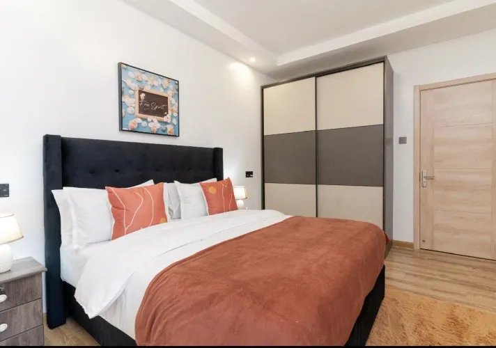 Two bedroom apartment in Lavington