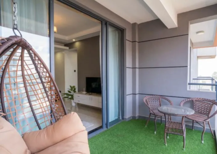 Three bedroom airbnb apartment in Lavington